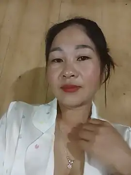 Snapshot of Dunk-namic chatting on July 2026 10:49:02 PM Dunk-namic online show from July 2026 10:49:02 PM