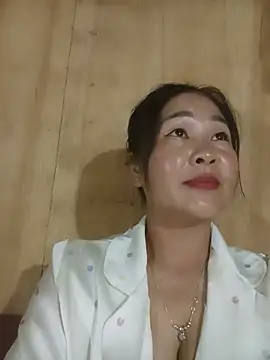 Snapshot of Dunk-namic chatting on July 2026 09:27:01 AM Dunk-namic online show from July 2026 09:27:01 AM