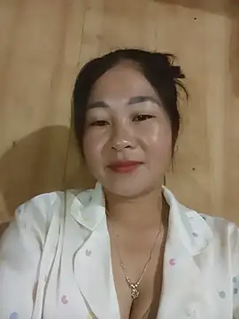 Snapshot of Dunk-namic chatting on July 2026 12:36:01 AM Dunk-namic online show from July 2026 12:36:01 AM