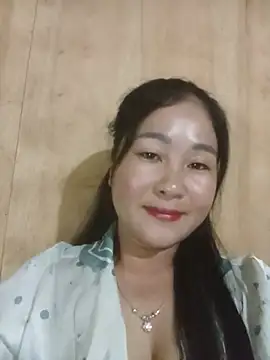Snapshot of Dunk-namic chatting on July 2026 01:05:02 AM Dunk-namic online show from July 2026 01:05:02 AM