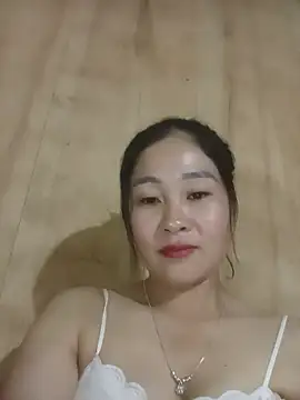 Snapshot of Dunk-namic chatting on August 2026 02:26:02 PM Dunk-namic online show from August 2026 02:26:02 PM