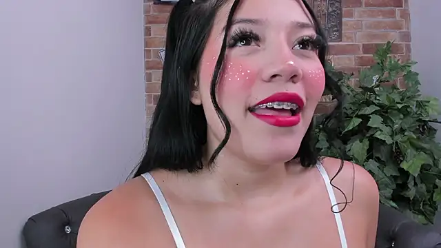 foxy vera online show from March 2026 11:05:01 AM