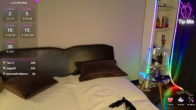 Eva Sterling  online show from April 2026 01:27:01 AM