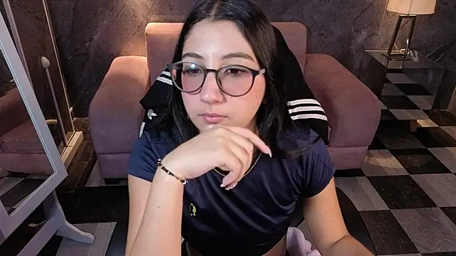 Sophie jones b online show from June 2026 12:48:01 PM