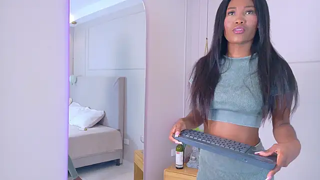 JosselynBrown online show from March 2026 11:26:02 AM