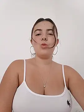 lyss muller online show from July 2026 02:46:01 PM