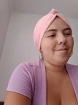 lyss muller online show from August 2026 06:40:02 PM