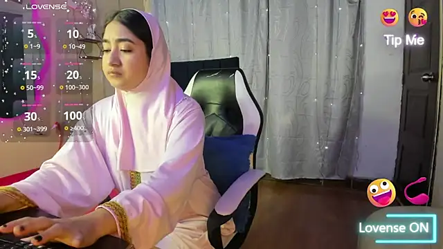 SamiraAwada online show from February 2026 12:47:02 PM