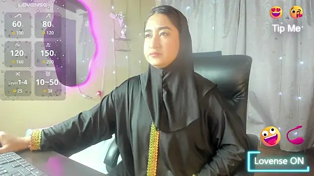 SamiraAwada online show from March 2026 07:08:01 PM