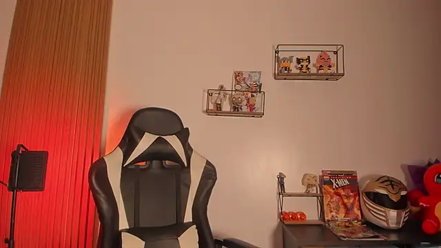 SebastianMaximoff  online show from February 2026 08:20:02 PM