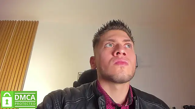 Snapshot of SebastianMaximoff_ chatting on May 2026 08:06:02 PM SebastianMaximoff online show from May 2026 08:06:02 PM