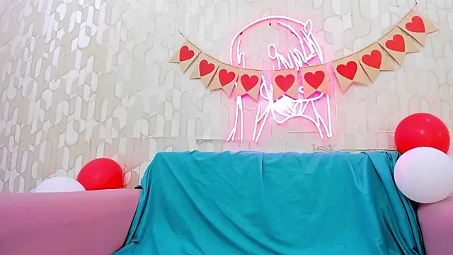 natasha and zoe online show from February 2026 11:41:01 AM