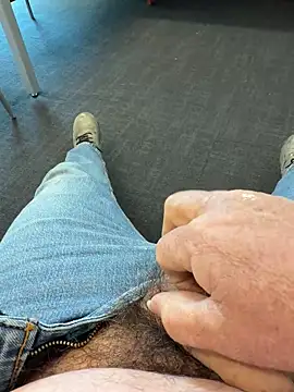 yolanda339 online show from April 2026 02:33:01 PM