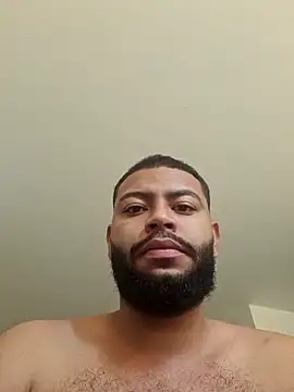 KLEYTON33 online show from March 2026 02:35:02 PM