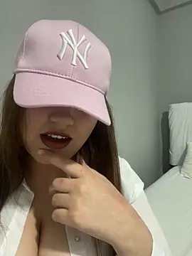 maryam-6 online show from February 2026 09:51:02 PM