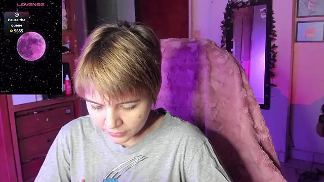 sunflowerr  online show from March 2026 06:17:01 AM