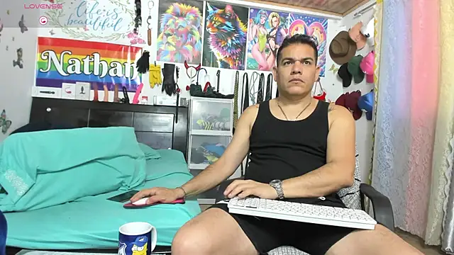 nathannathaniel online show from April 2026 05:32:02 PM