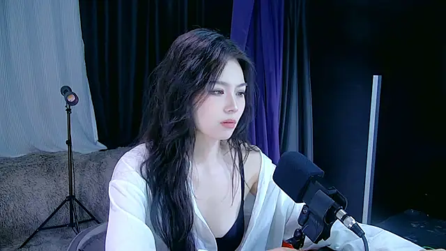 yoyo-o88 online show from March 2026 01:18:01 PM