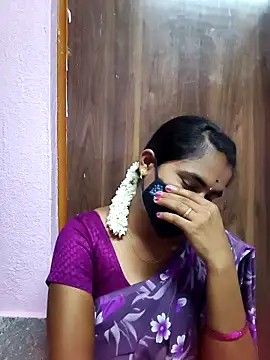 Tamil Hot Shana online show from April 2026 05:18:01 PM