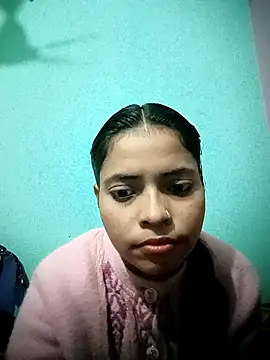 18 year old girl online show from February 2026 04:55:01 AM