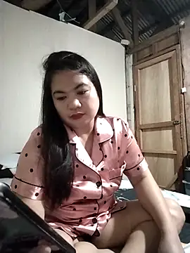 Zyramae 25 online show from April 2026 10:40:02 AM