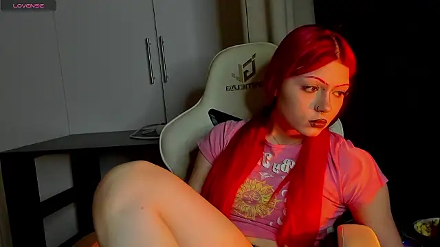 Leah Castro online show from February 2026 05:44:02 PM