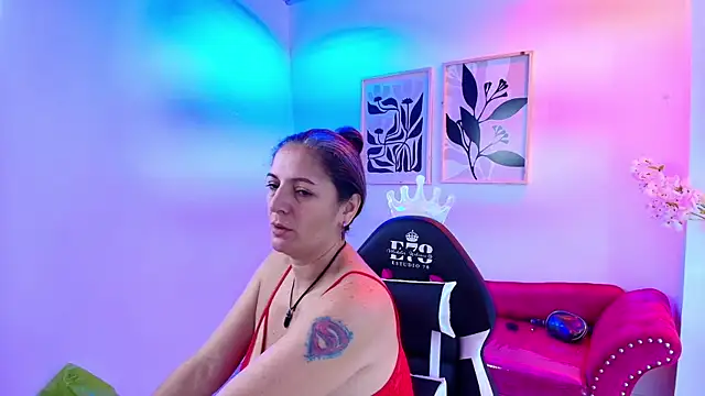 Madame scarlett online show from April 2026 11:26:02 AM