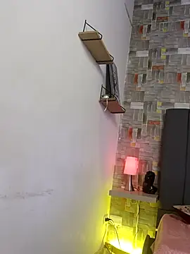 whitney brown  online show from April 2026 01:37:02 PM