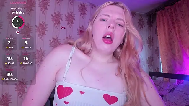 Snapshot of Cutie_Bambi chatting on July 2026 12:23:01 PM Cutie Bambi online show from July 2026 12:23:01 PM