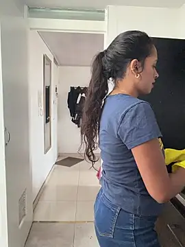 LunaHeat online show from March 2026 03:08:02 PM