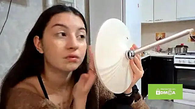 Snapshot of ZyntraLoom chatting on February 2026 12:45:02 PM ZyntraLoom online show from February 2026 12:45:02 PM