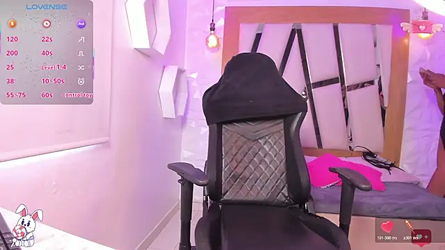 Bella Miller1  online show from February 2026 03:28:01 PM