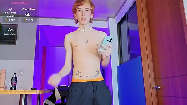 golden twink  online show from February 2026 07:45:02 AM