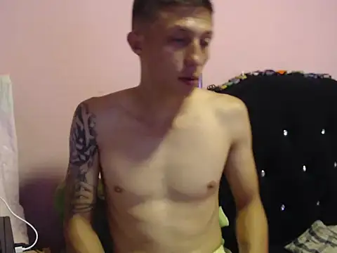 Cronos Hot 8 online show from February 2026 05:03:01 PM