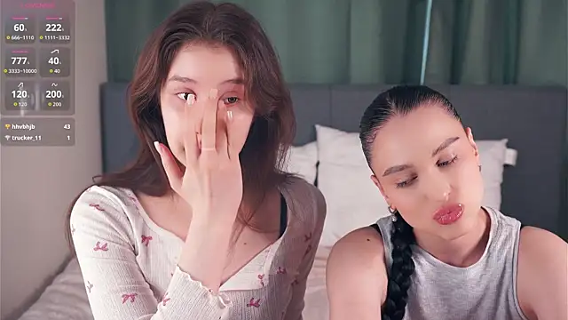 ZofiaSoshnik online show from February 2026 09:20:01 AM