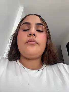 Noa Harper- online show from April 2026 08:42:02 PM