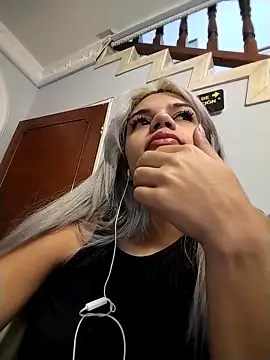 AlanaHouston online show from February 2026 12:28:02 PM