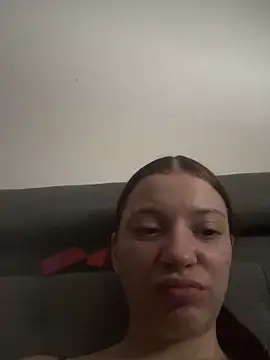 Snapshot of SofieKayla chatting on February 2026 10:54:01 AM SofieKayla online show from February 2026 10:54:01 AM