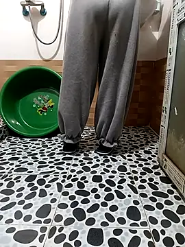 Tulip ii online show from February 2026 12:25:02 AM