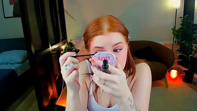 MiraBoom online show from April 2026 09:06:02 PM