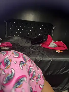 tipheragain online show from April 2026 10:12:01 PM