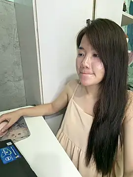Amy8386 online show from May 2026 05:19:02 PM