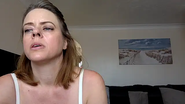 ElizabethArden42- online show from April 2026 10:42:02 AM