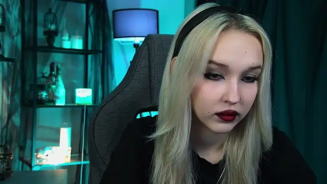 MaoqiBeverly online show from February 2026 05:25:01 PM