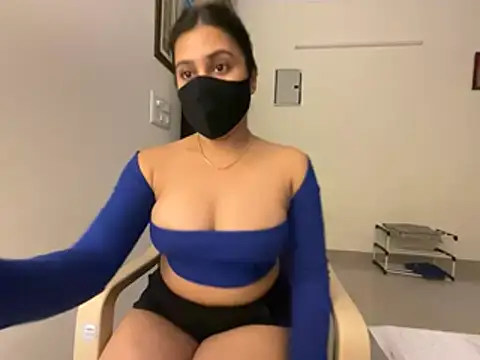 Anna girl22 online show from March 2026 04:45:02 PM