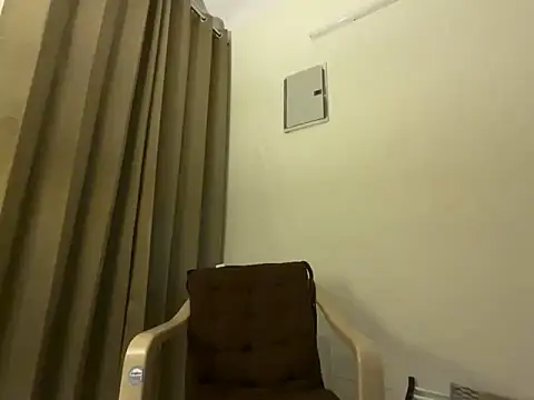 Anna girl22 online show from April 2026 05:45:02 PM