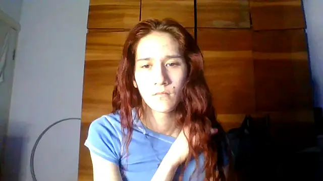NickiKisinger online show from June 2026 07:14:02 AM
