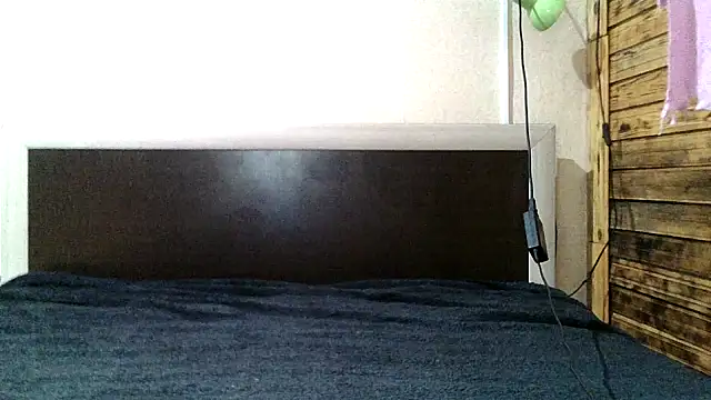 LuckyLust15 online show from April 2026 04:26:01 PM