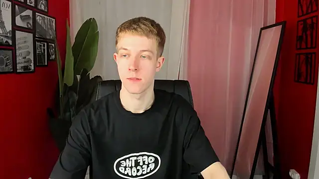 Dylan Norton online show from April 2026 10:32:01 AM