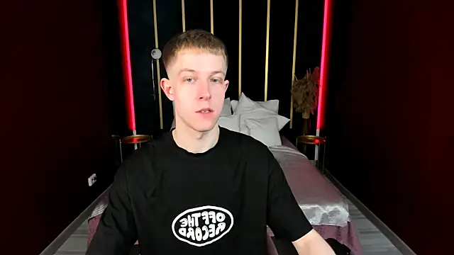 Snapshot of Dylan_Norton chatting on April 2026 12:00:01 PM Dylan Norton online show from April 2026 12:00:01 PM